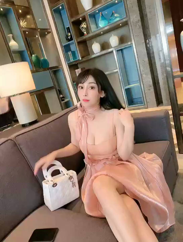 巴黎外围模特微信