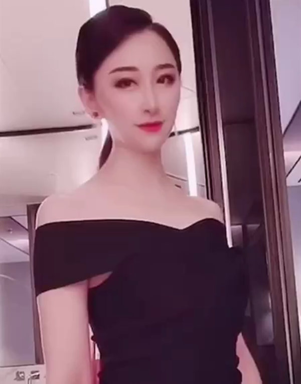 东京模特陪游