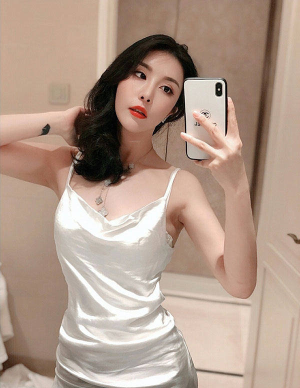 巴黎模特预约伴游