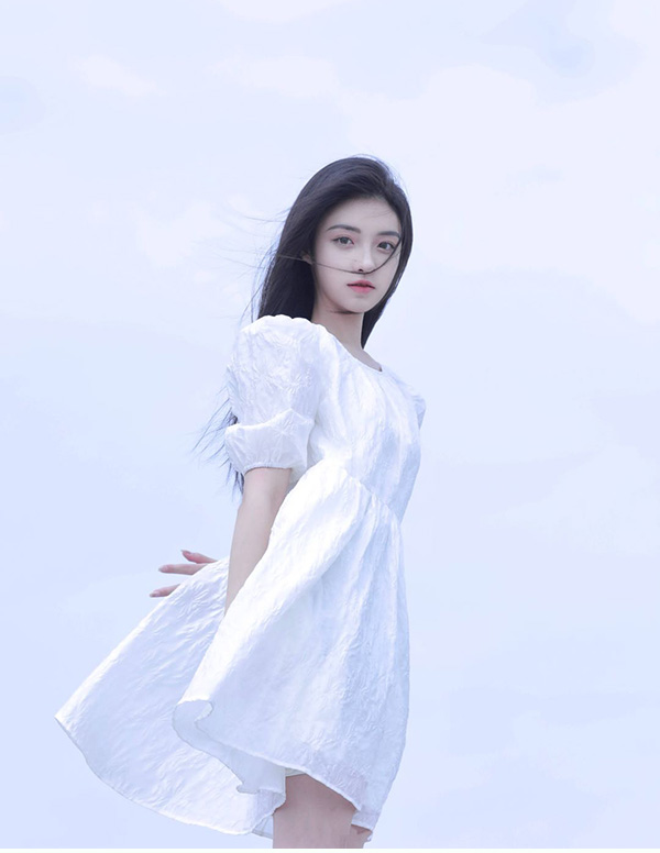 迪拜外围伴游