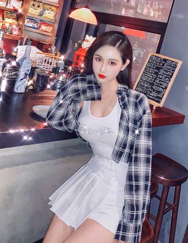 纽约伴游模特上门