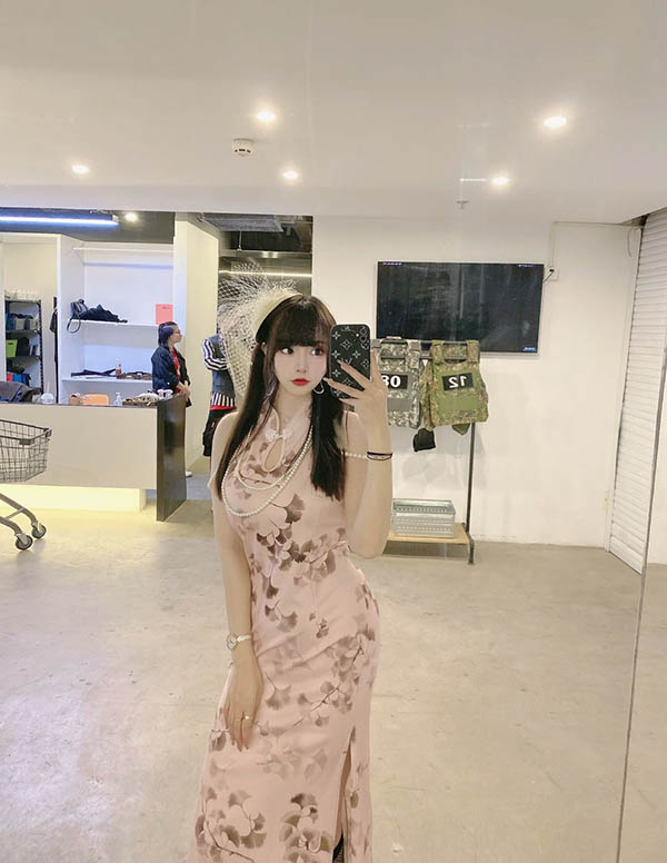 巴黎伴游模特