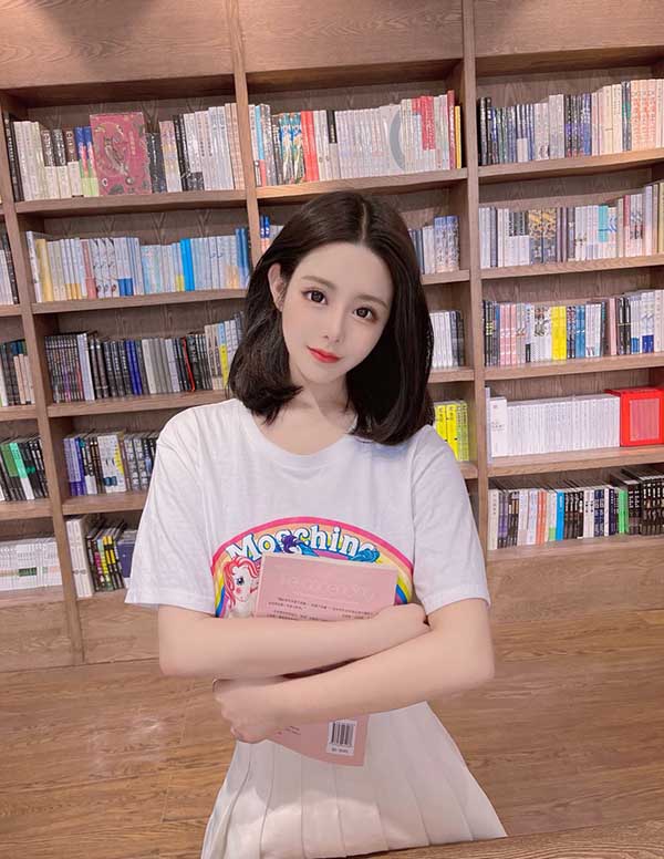 巴黎外围女大学生