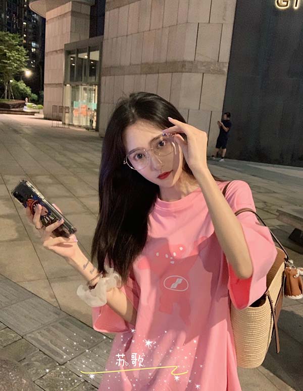 伦敦美女伴游